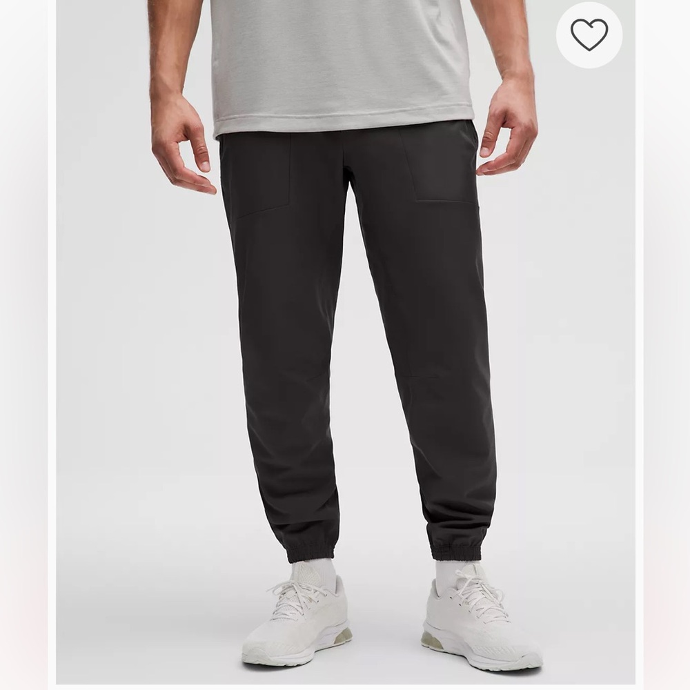 NWT lululemon License to Train Jogger Mens